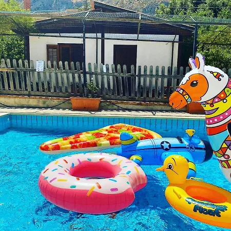 Casa Vacanza Fiori D'arancio Holiday home Carini